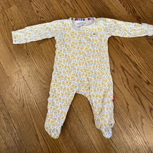 Magnetic Me: Easy Peasy Lemon Squeezy Organic Footie 0-3m